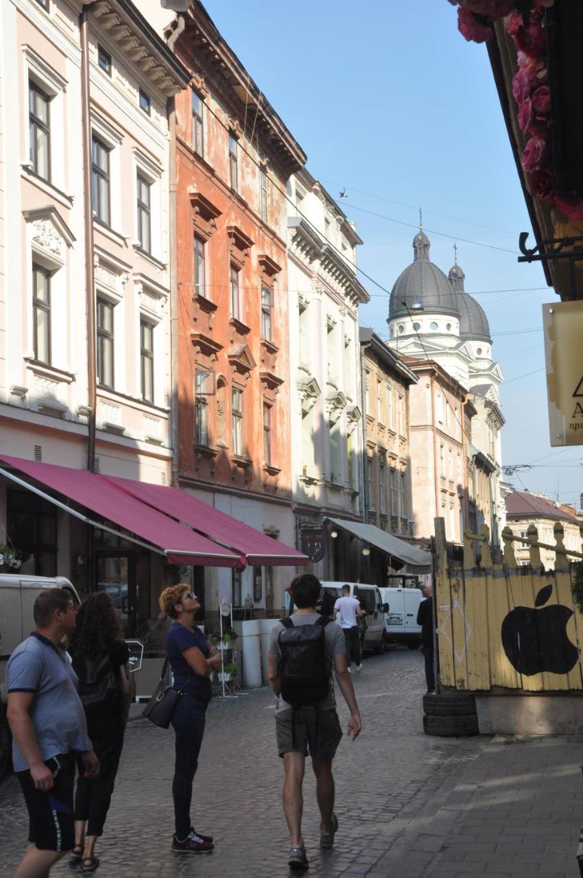Apartments In Lviv Center Ngoại thất bức ảnh